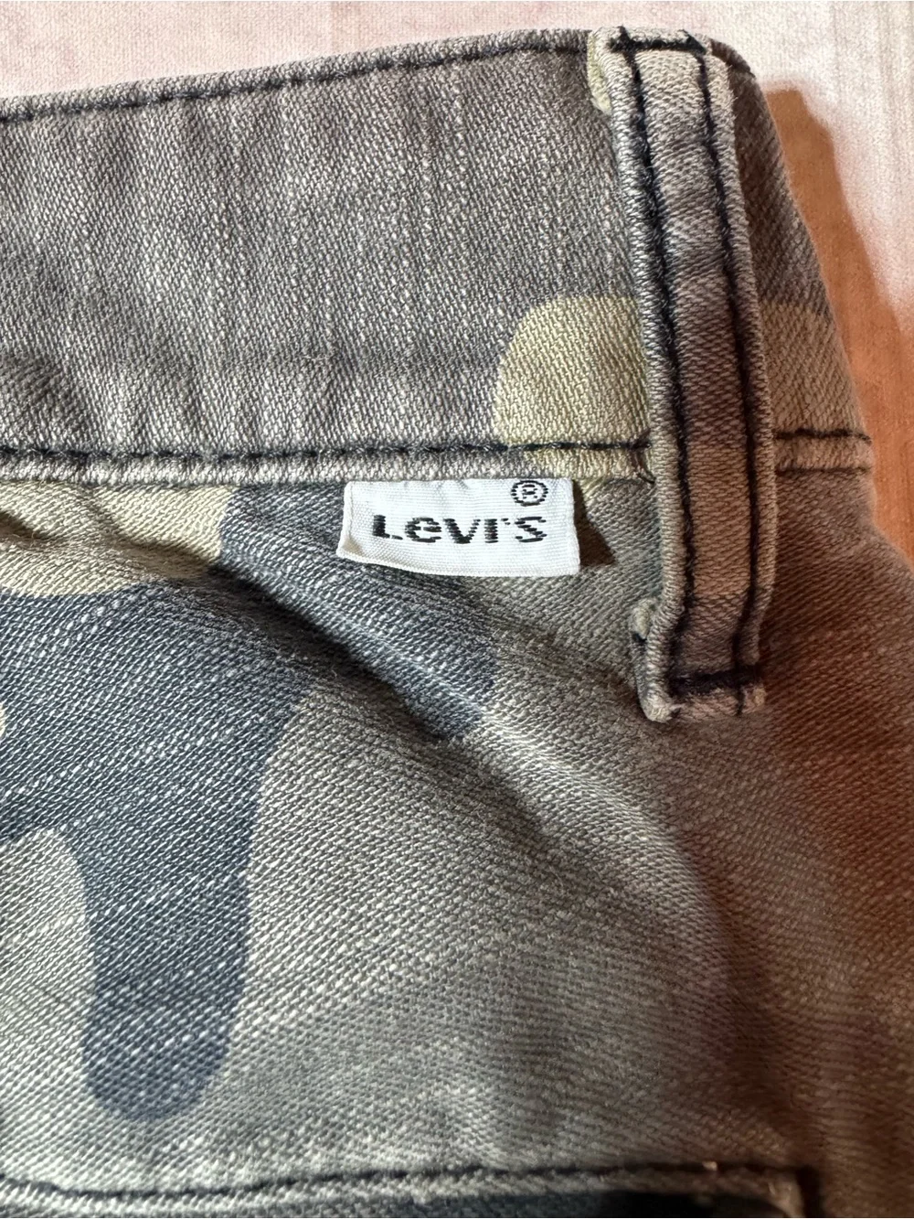 Levi Strauss Levis Mens Size 33 Camo Cargo Shorts Y2K Summer Outdoor 10” Inseam